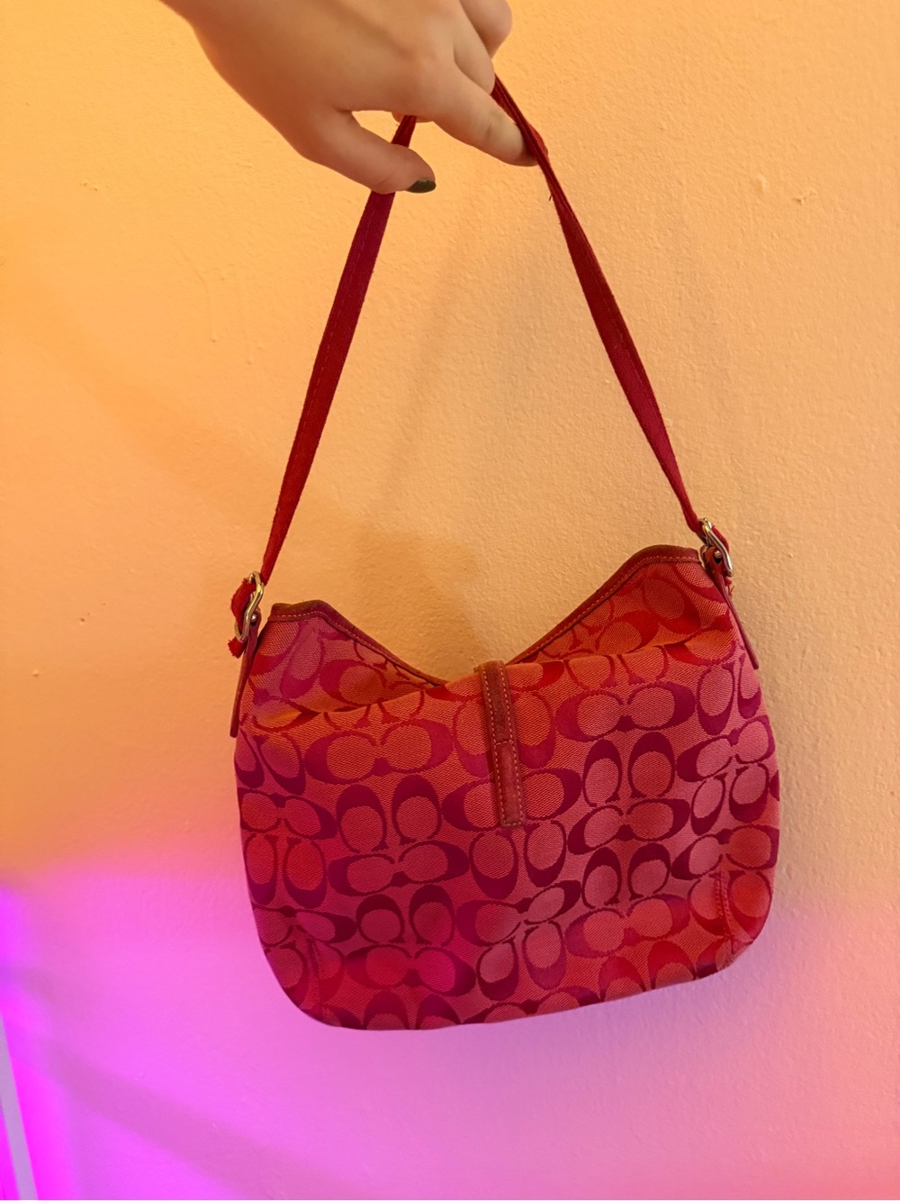 Rare 2003 Coach Pink Signature Hampton Shoulder Bag - Picture 2 of 4